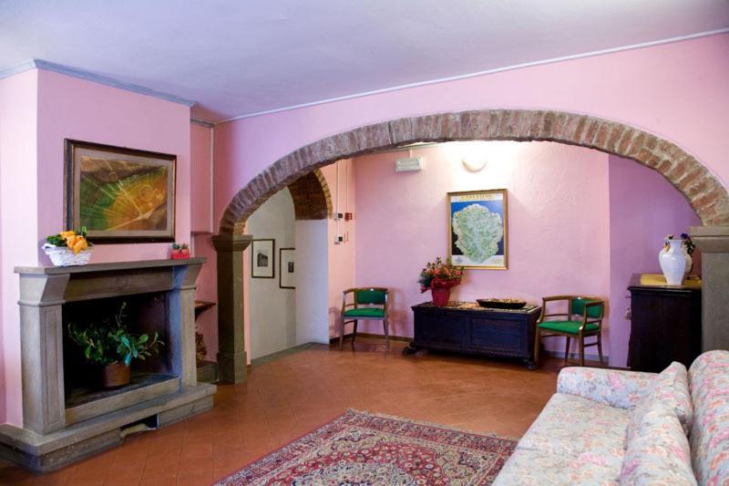 Hotel Borgo Antico Bibbiena Exteriör bild