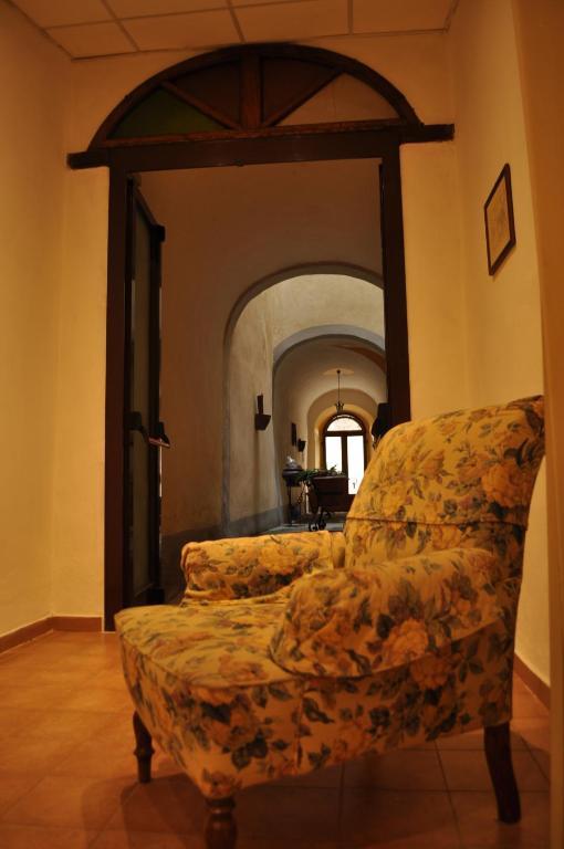 Hotel Borgo Antico Bibbiena Rum bild